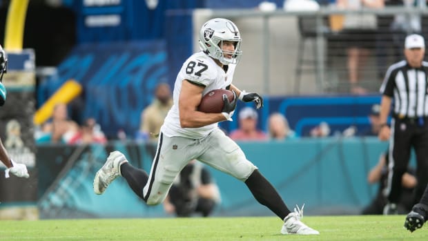 Former Las Vegas Raiders tight end Foster Moreau.